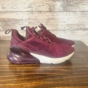 Nike AirMax Women’s Maroon